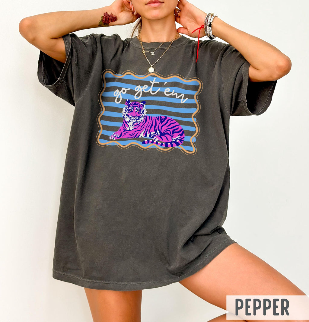 Comfort Colors Go Get Em Tiger Colorful Retro Striped Tiger Tee (3)