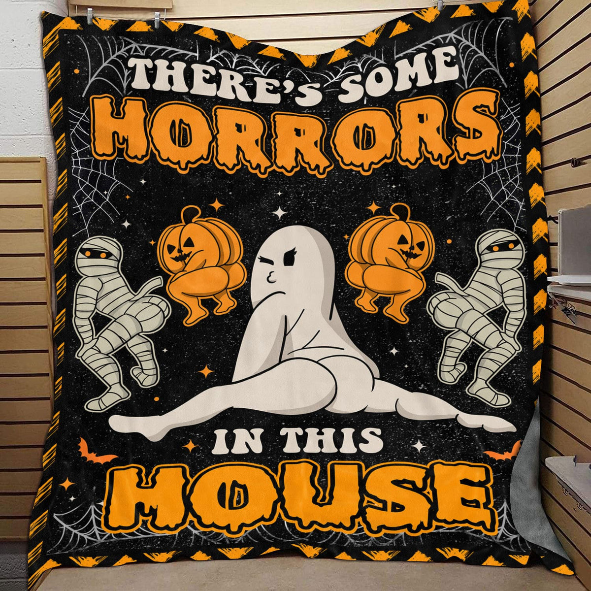 There’s Some Horror In This House Funny Halloween Fleece Blanket – Sherpa Blanket – Halloween Blanket Gifts