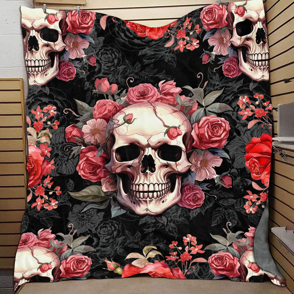 Fleece Bed Blanket Throw Blanket Skull Flower Rose Blanket for Women Girl Skull Plush Blanket for Bed Couch Sofa Chair Office