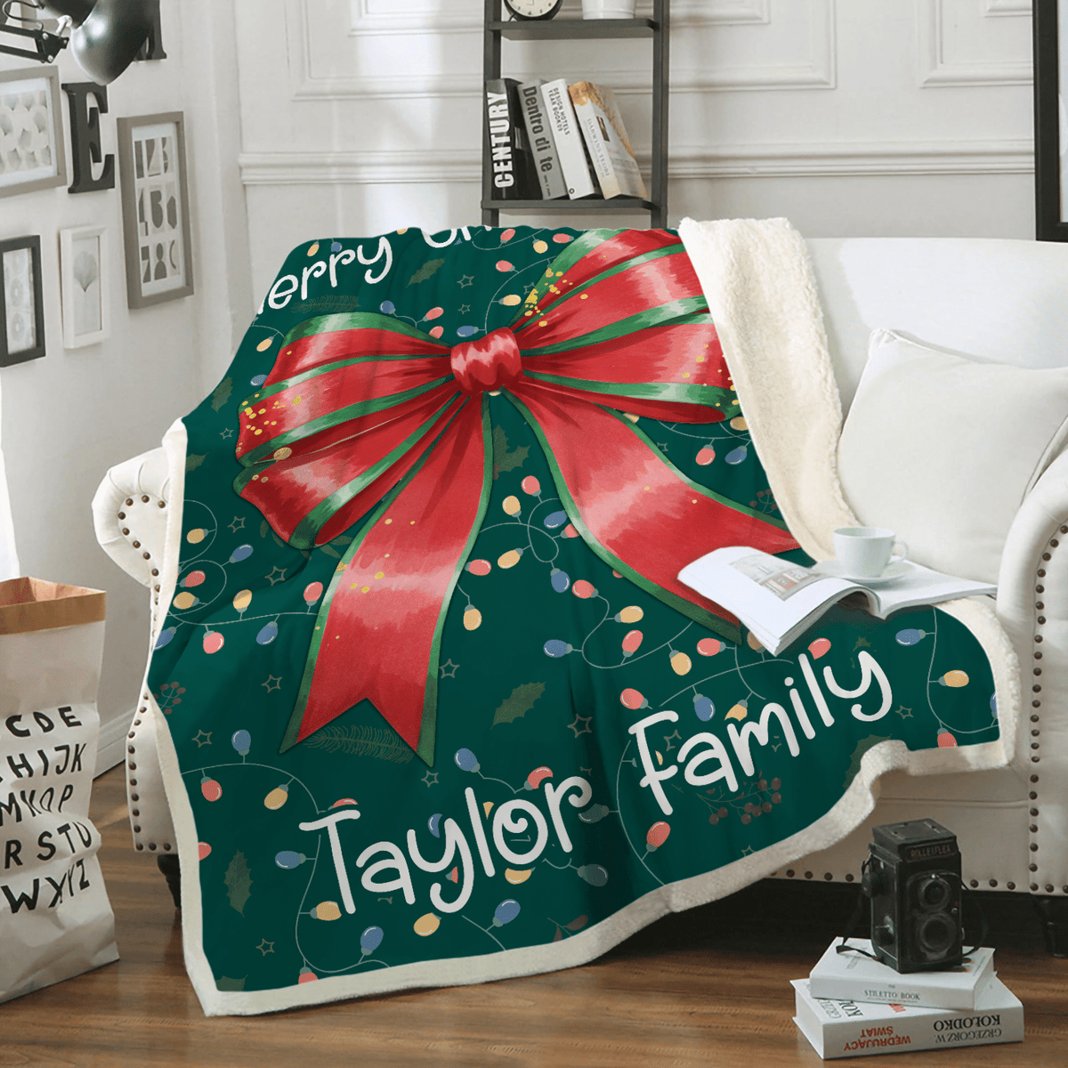 Personalized Family Christmas Fleece Blanket – Christmas Coquette Blanket – Family Name Gift, Kids Mom Christmas Gift