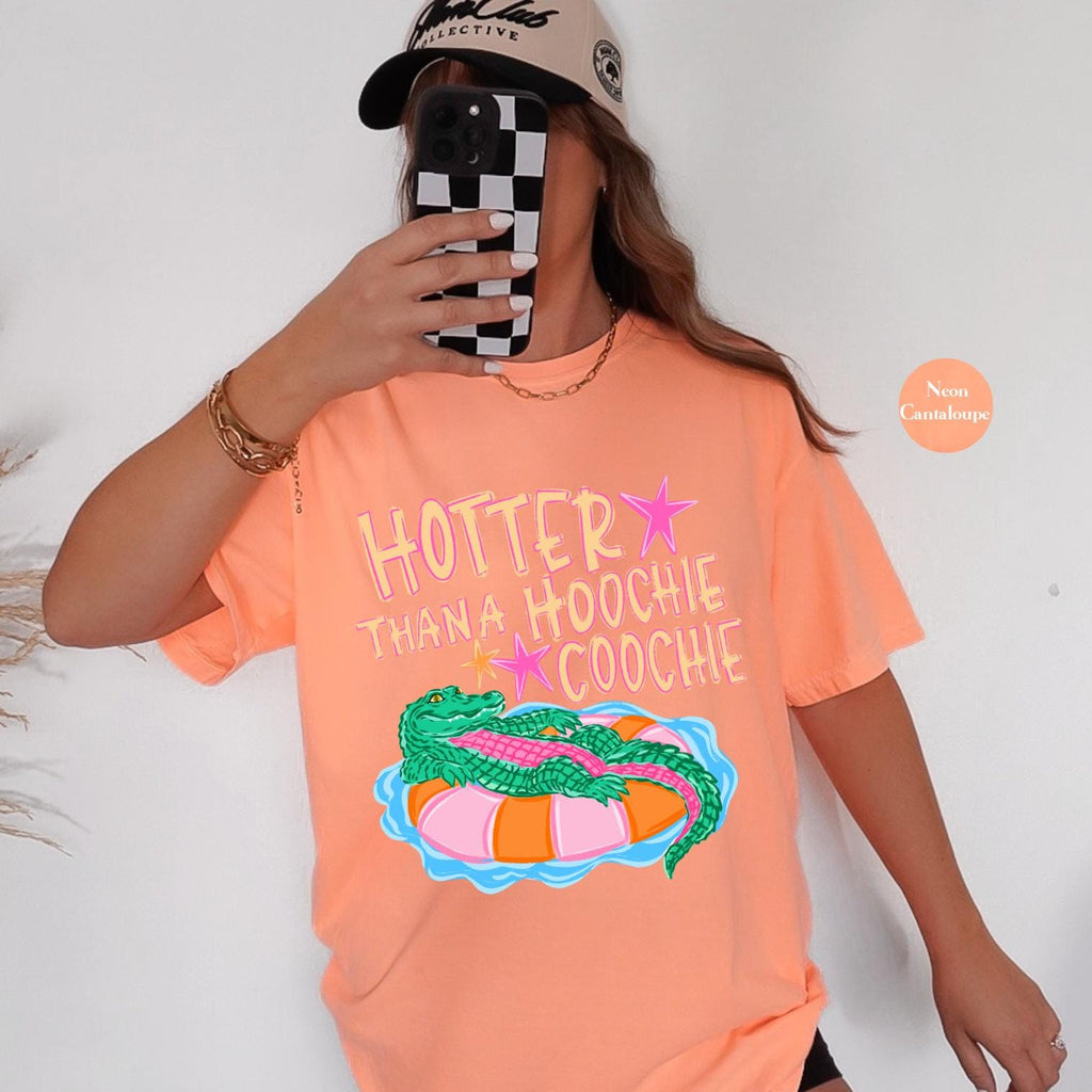 Hotter Hoochie Coochie Summer Comfort Colors Gator Summer Vacation Tee Crocodile Summer Beach (5)
