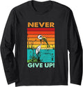 Never give up stork and frog T-Shirt