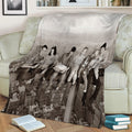 Friends Manhattan Skyline Fleece Throw Blanket