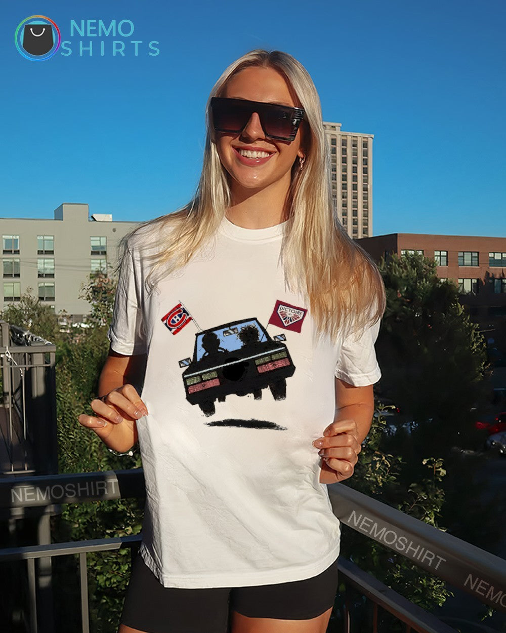 Montreal hockey men and women players on Monday shirt