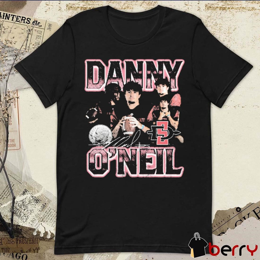 Danny O’Neil San Diego State Aztecs football 90s Graphic Signature t-shirt
