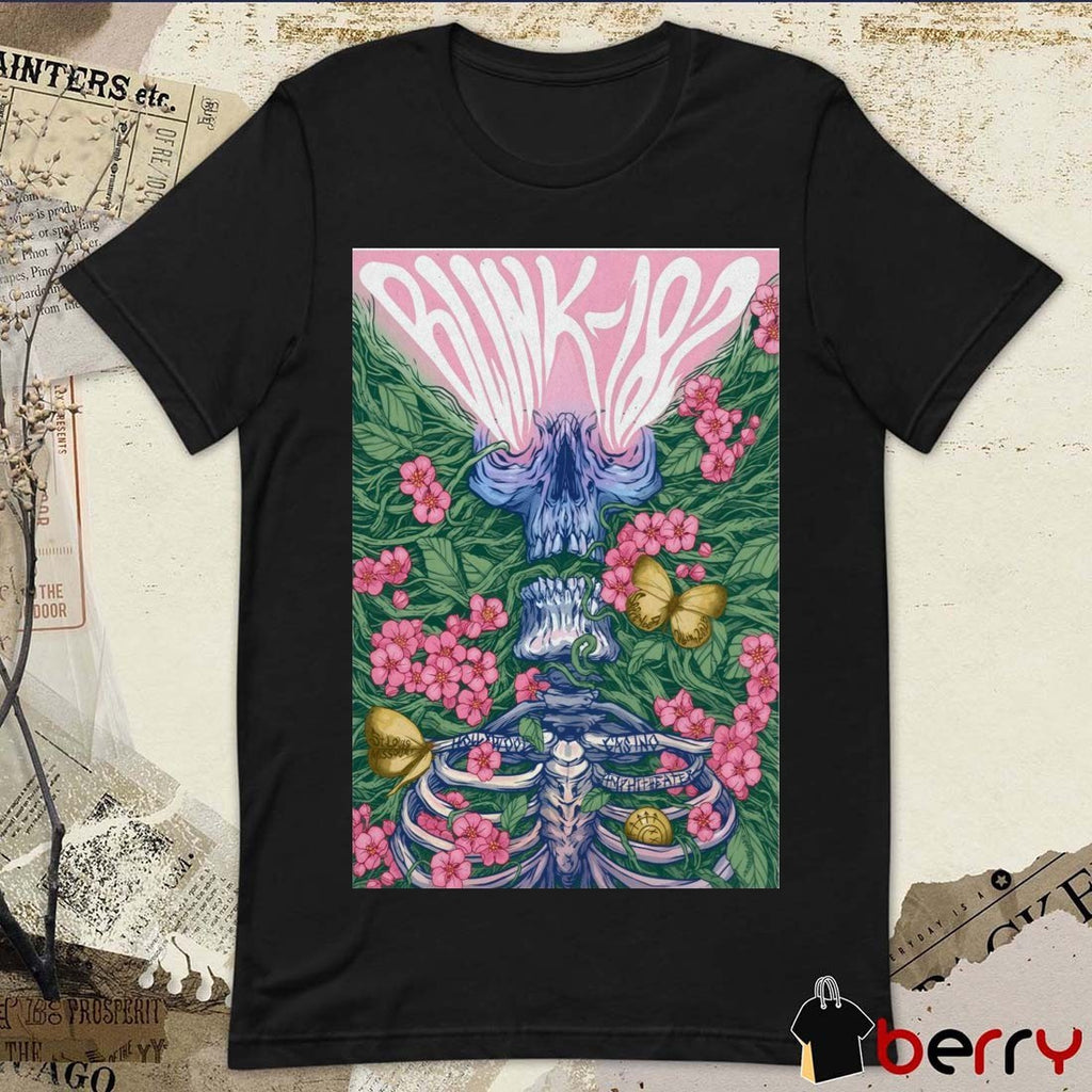 Poster Blink 182 Hollywood Casino Amphitheatre In St. Louis MO September 26 2025 t-shirt