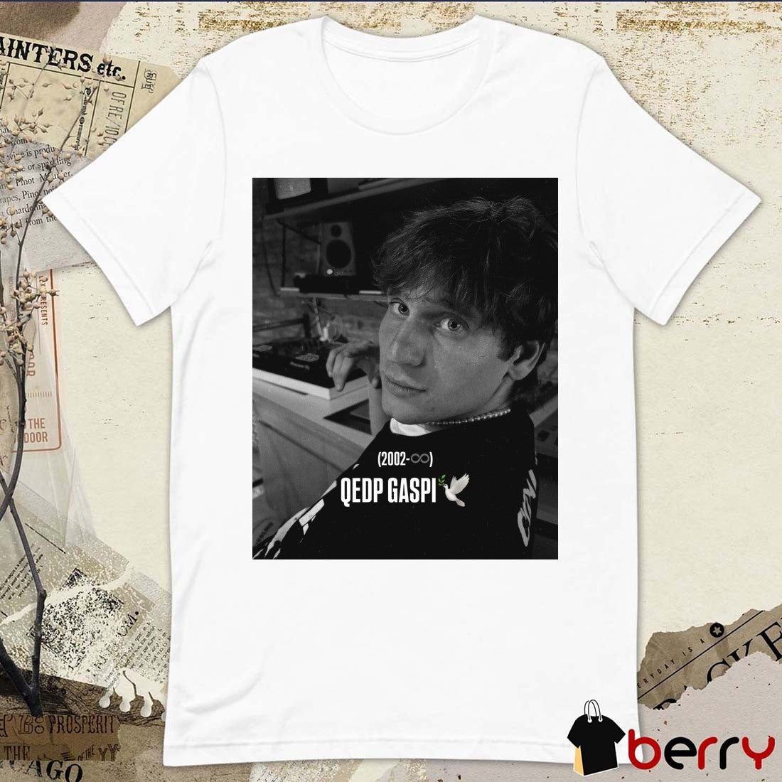 Qedp Gaspi Prim Díaz 2002 – 2026 La Selección Noticias Poster t-shirt