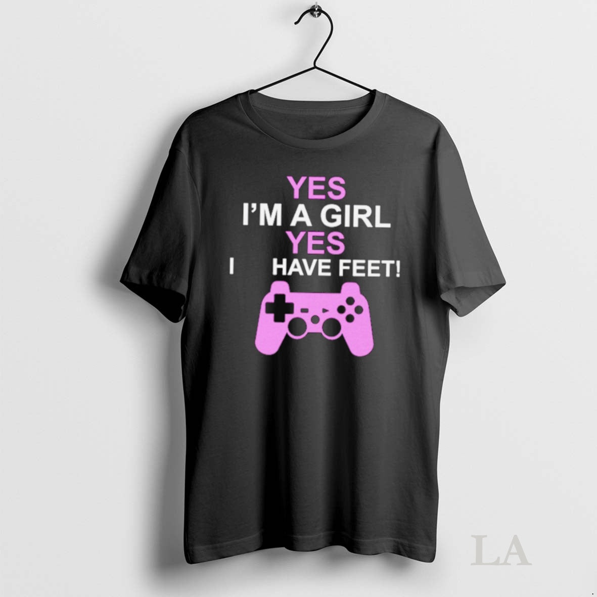Original Yes Im A Girl Yes I Have Feet Tee Sweater