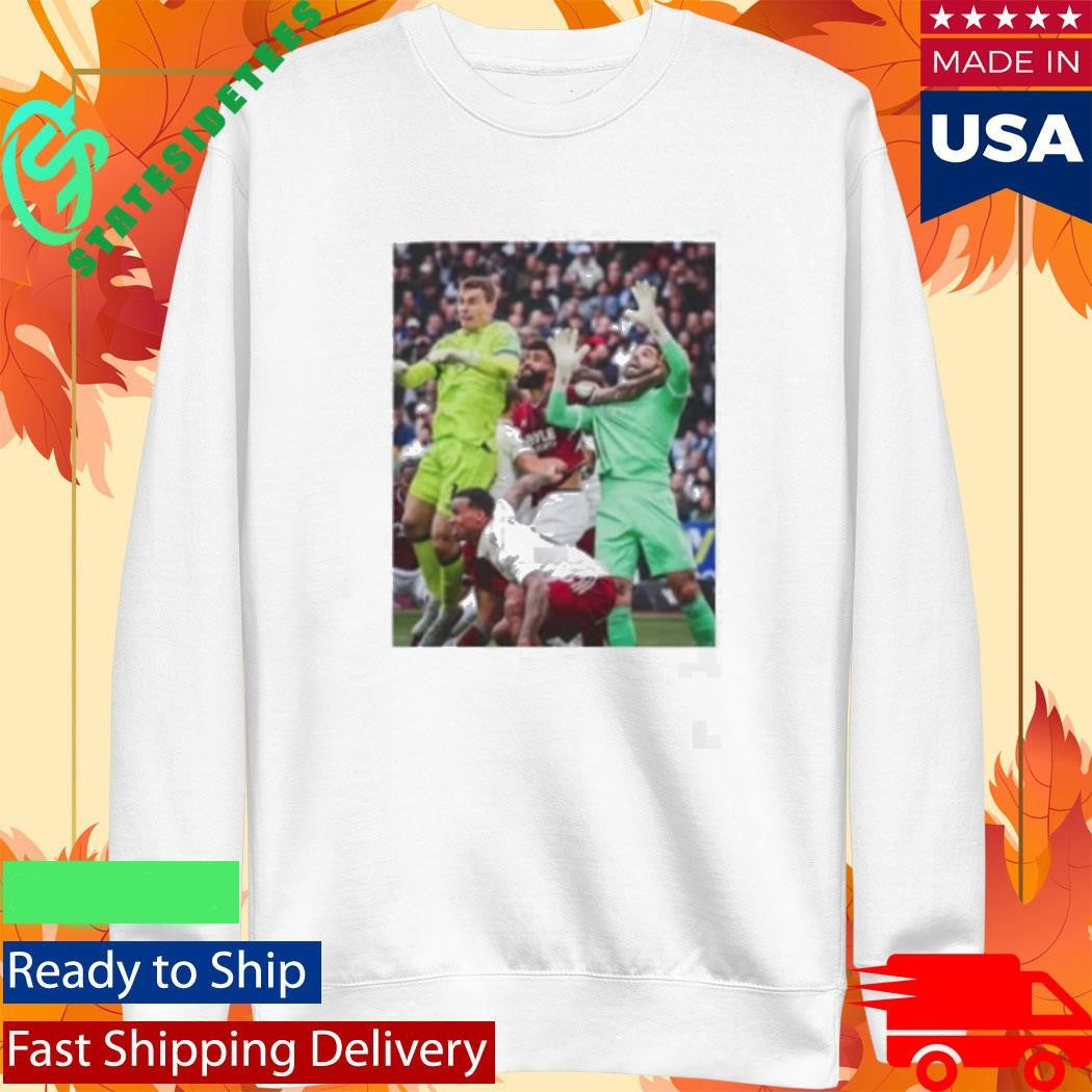 Pablo Fouled David Raya Shirt