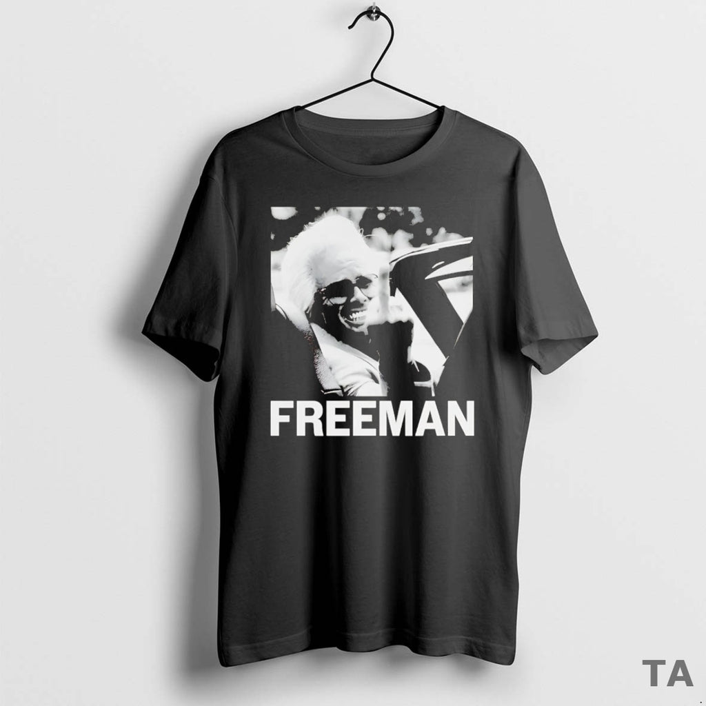 Top Uncle Baby Billy Freeman Middle Finger Legend T Shirt Sweater