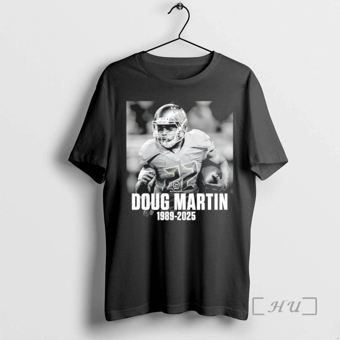 Trending Rest In Peace Buccaneers Superstar Running Back Doug Martin 1989 2025 T Shirts Sweater