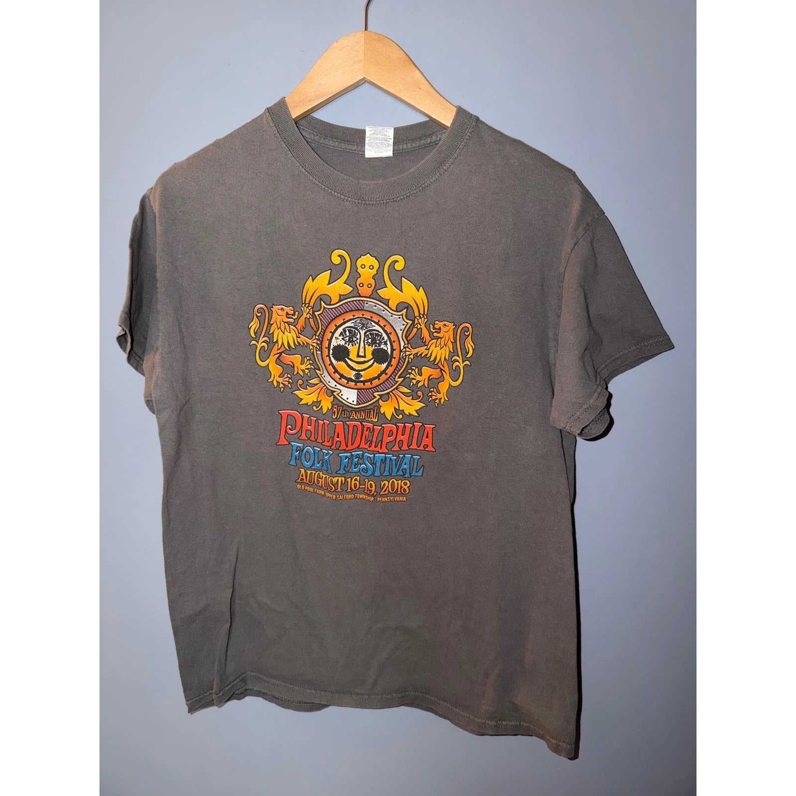Gildan Philadelphia Folk Festival 2018 T-Shirt Grey 57th Annual Music Tee L