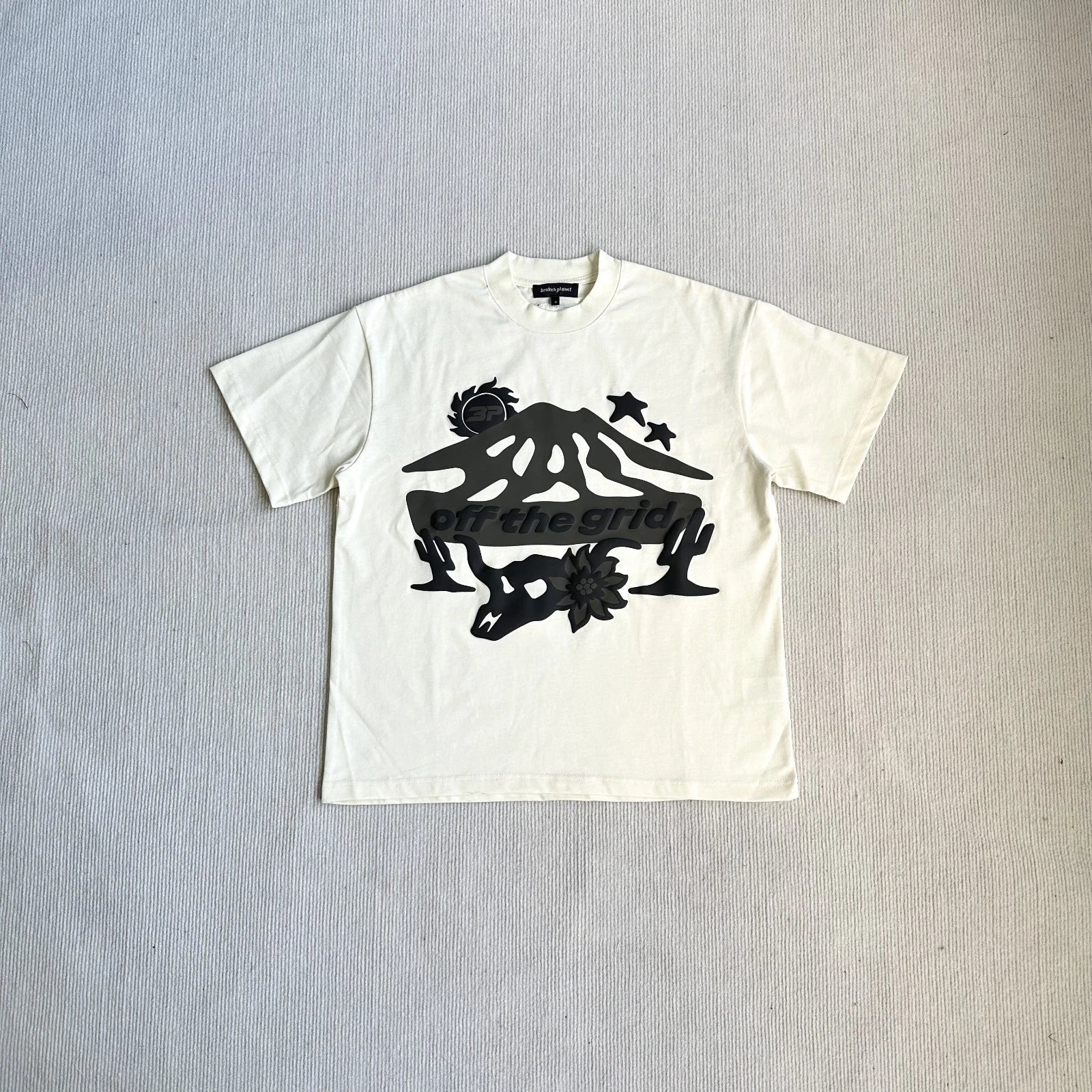 Broken Planet Off-Grid T-Shirt Vanilla White, Medium 121