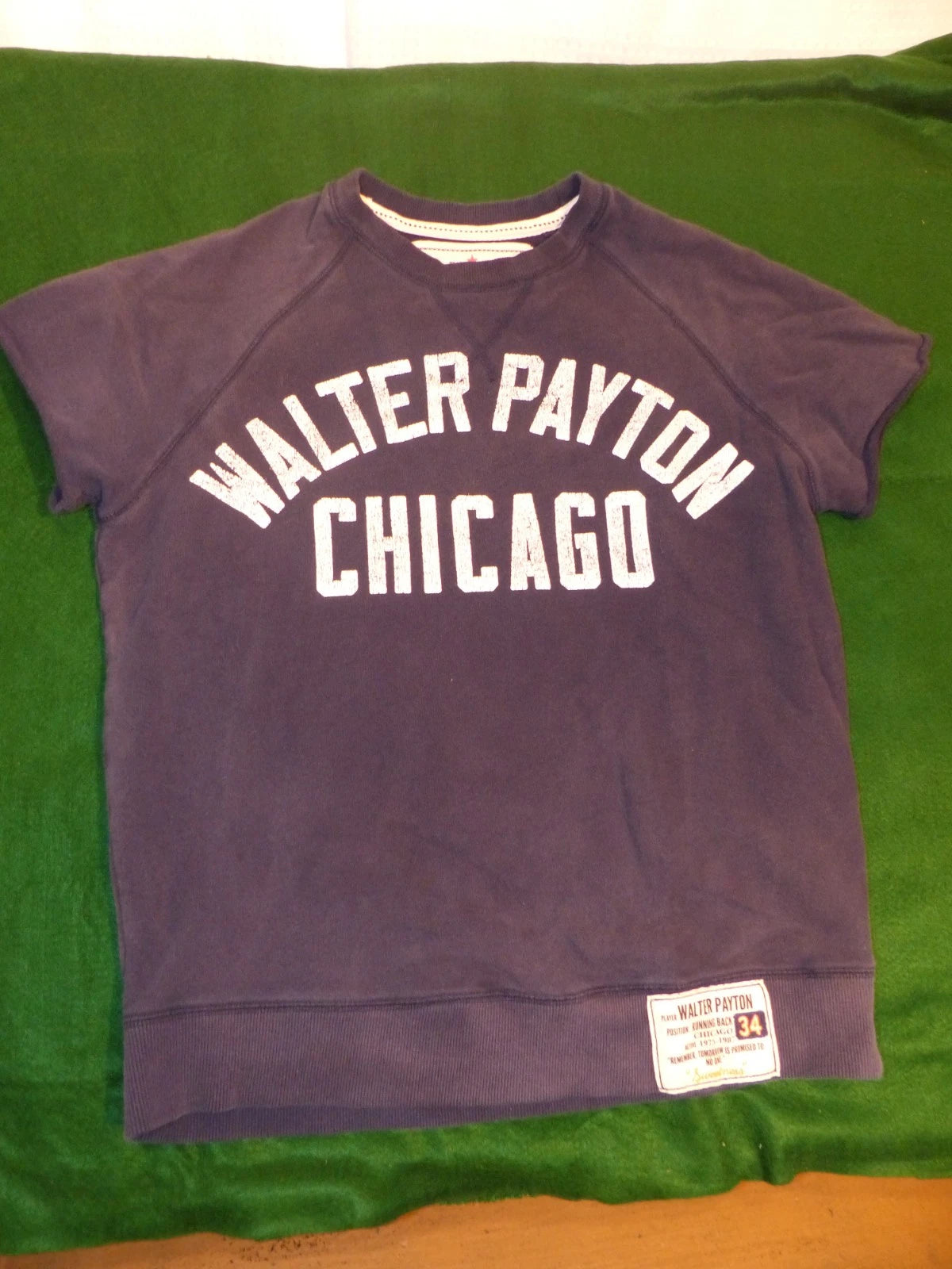 Vintage Roots of Football WALTER PAYTON Chicago Shirt sweatshirt Mens size Small