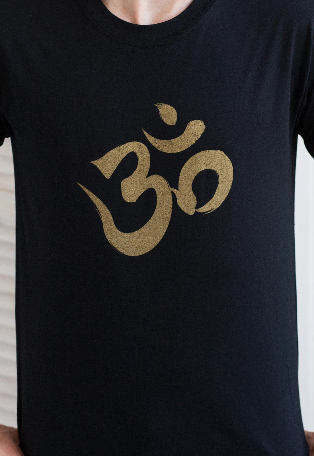 Om Ohm Aum T Shirt  Yoga Buddhism Meditation Mandala Hindu Sanskrit Zen Mens Tee
