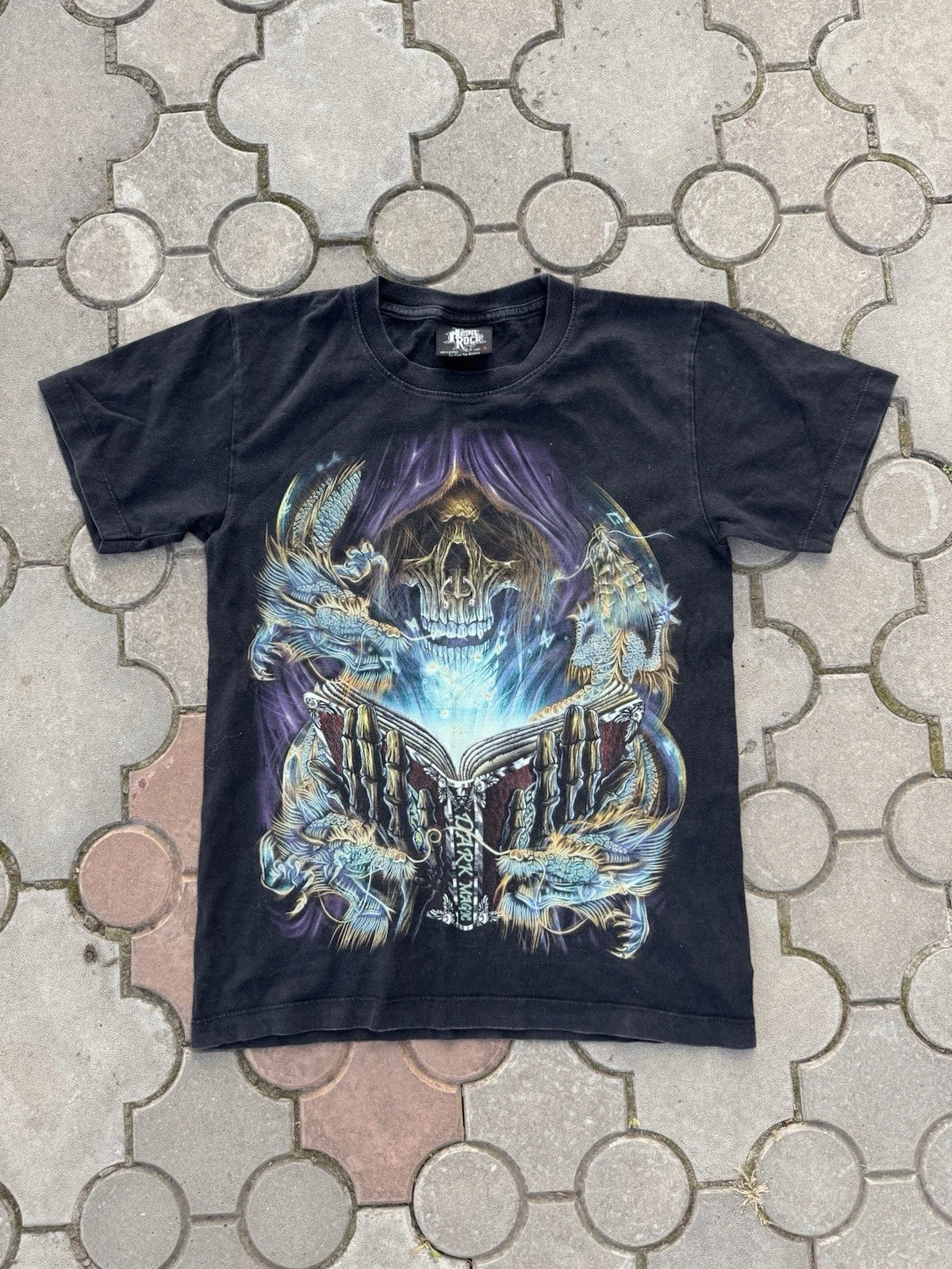 Vintage 90s Skull Punk Piercing Tee Shirt Streetwear Unisex size S