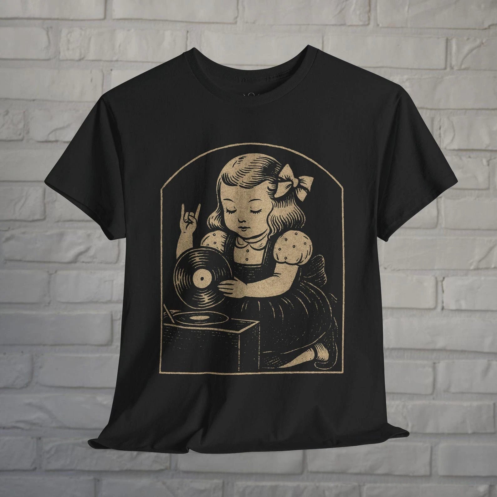 Metal Vinyl Shirt Rock Hand Sign Record Player Retro Punk Gift Unisex Tee