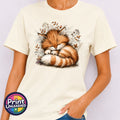 Fluffy Cat T-Shirt Cute Autumn Cat Graphic Top Cosy Animal Seasonal Gift Unisex