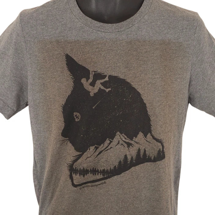 Rock Climbing T Shirt Mens Size Medium Gray Black Cat Bouldering Traversing