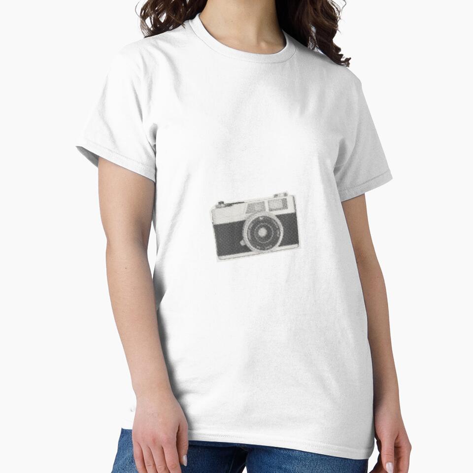 Vintage Camera by RickTShop