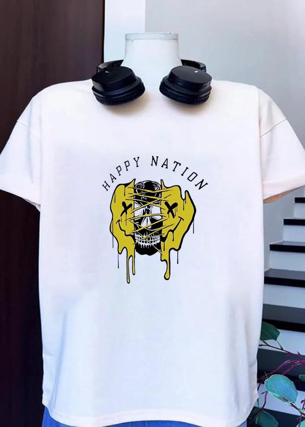 Skull melting smiley face Happy Nation shirt