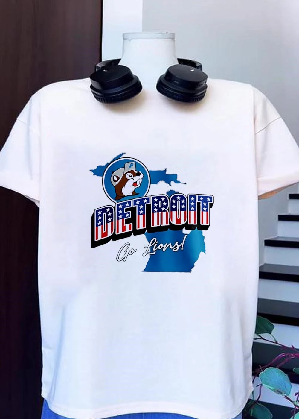 Detroit Lions x Buc-ee’s Patriotic map shirt