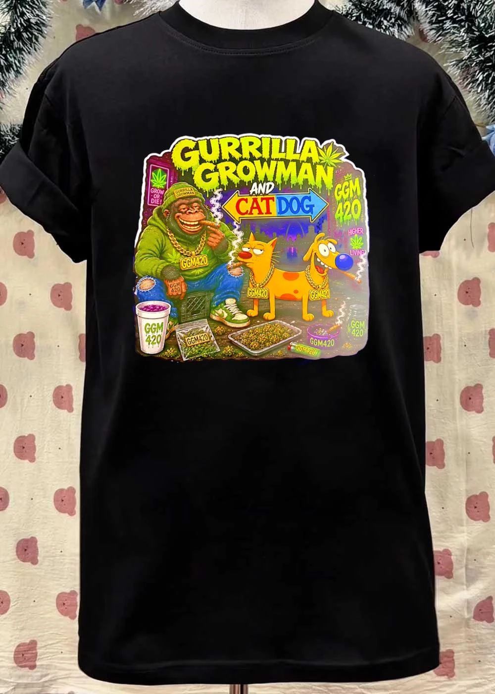 GGM420 CatDog Gurrilla Growman Smoking shirt