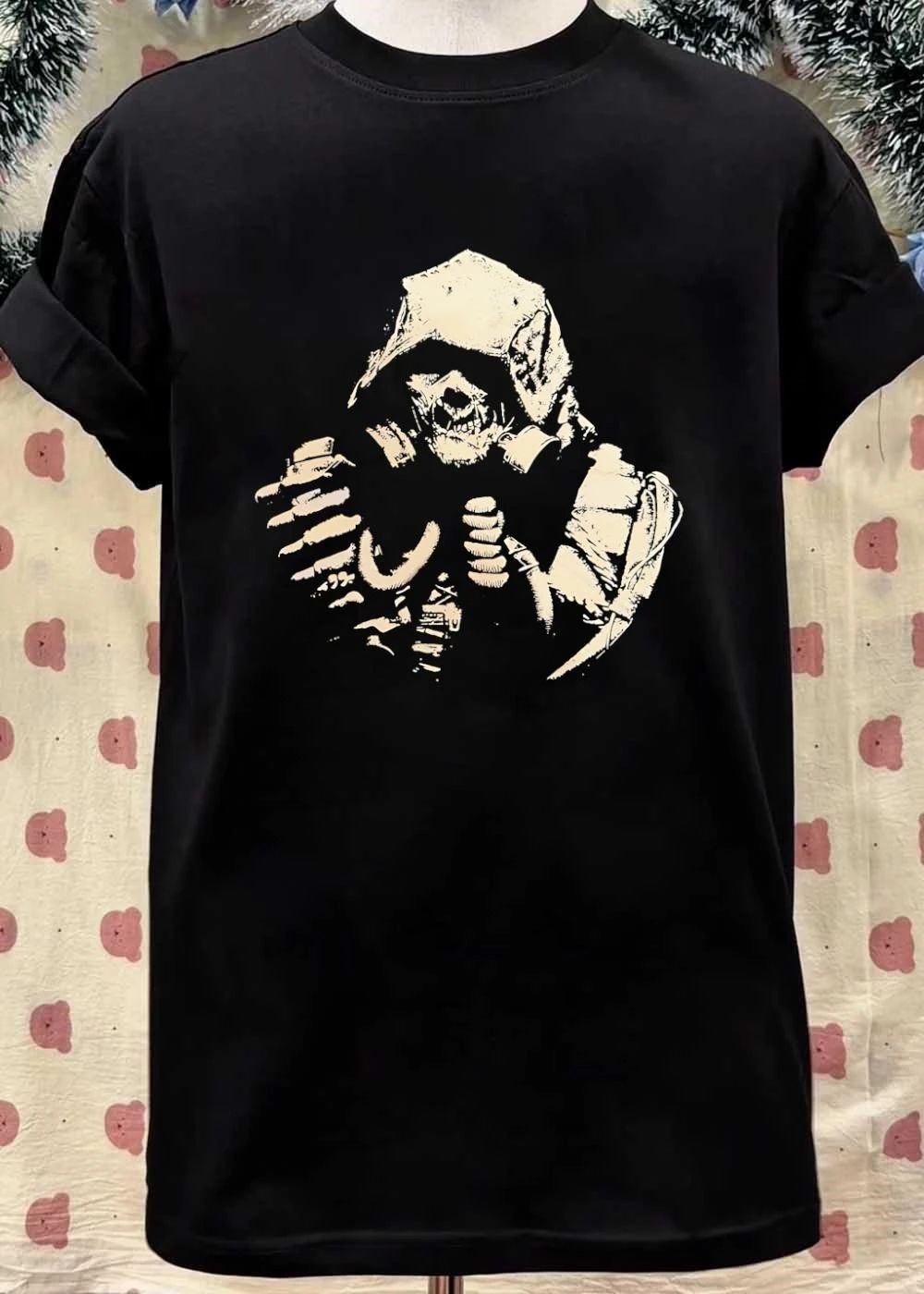 Arkham Scarecrow Gas Mask Hooded Villain Shirt