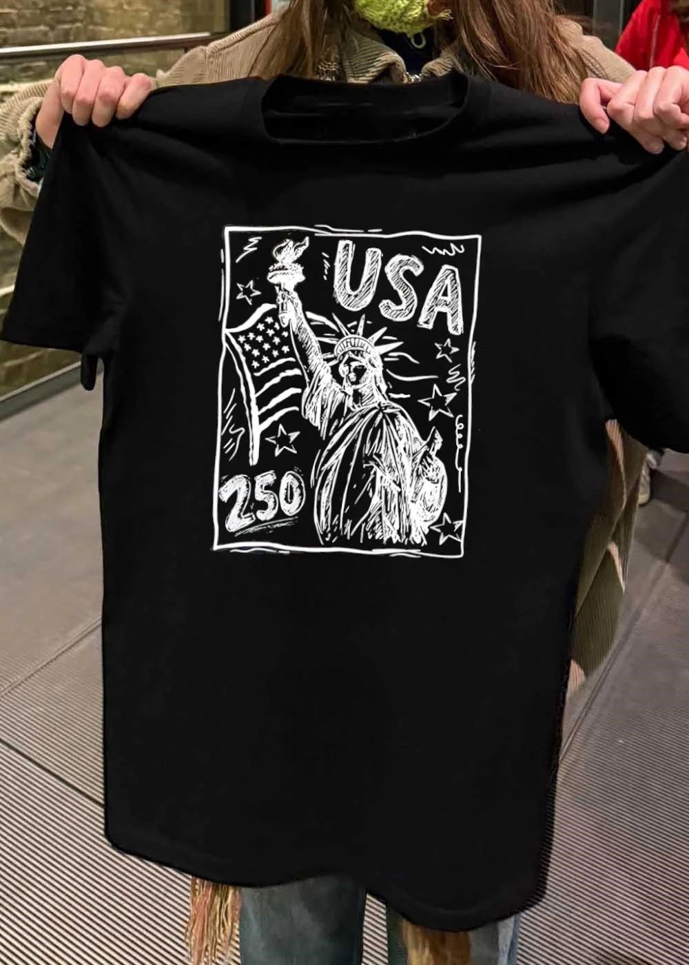 Liberty Statue Holding Flag Sketch 250 USA T-Shirt