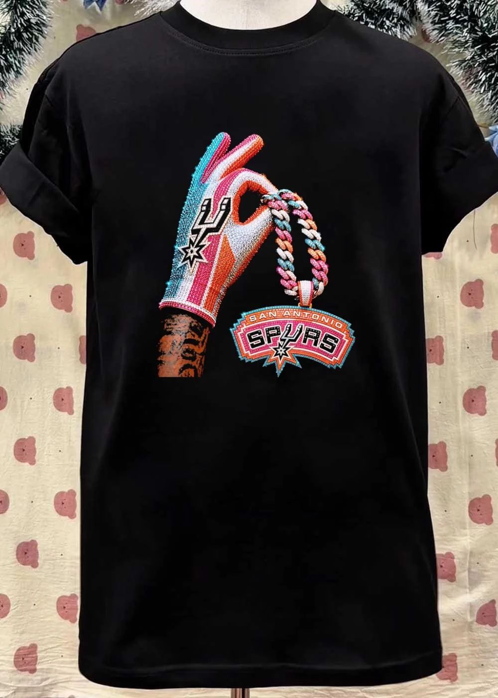 Iced Out Jewelry Hand Holding San Antonio Spurs Pendant T-Shirt