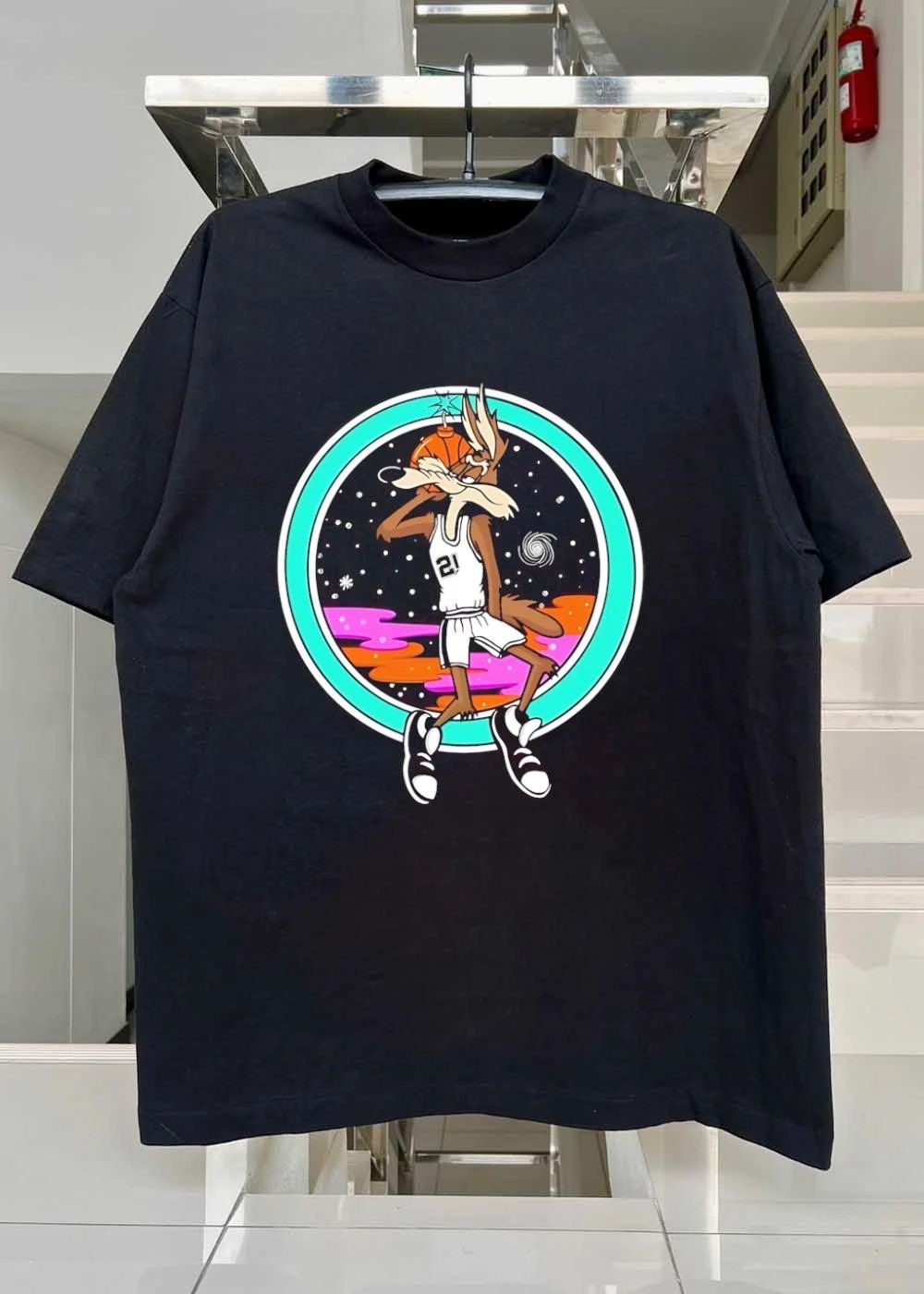Wile E Coyote Basketball Bomb Wile E Coyote 21 San Antonio Spurs T-Shirt