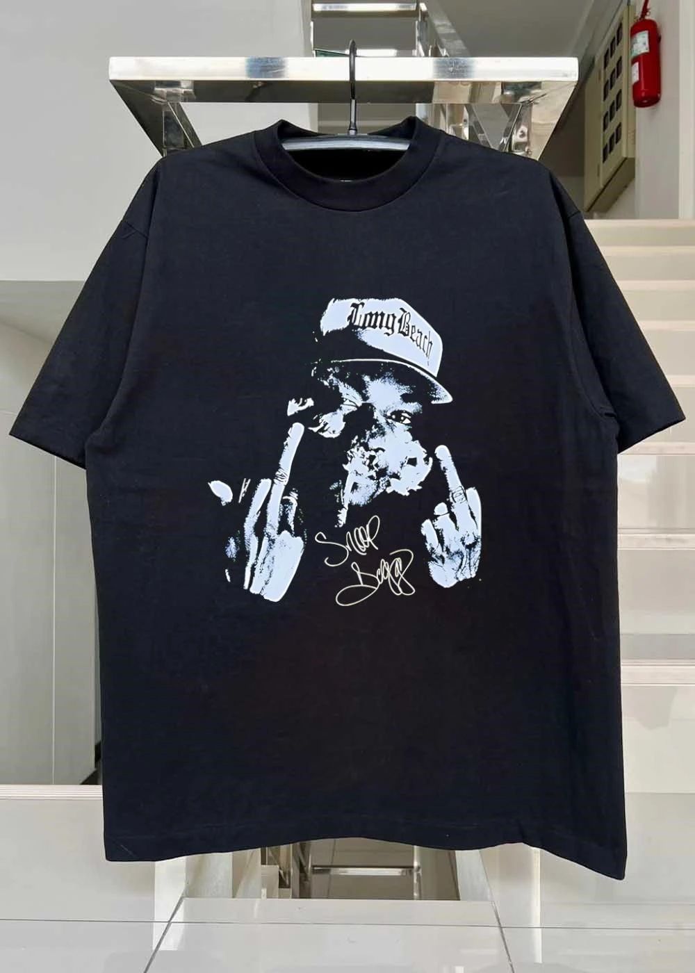 Snoop Dogg Long Beach Unfiltered Vibe Middle Fingers Up 2026 Icon Shirt