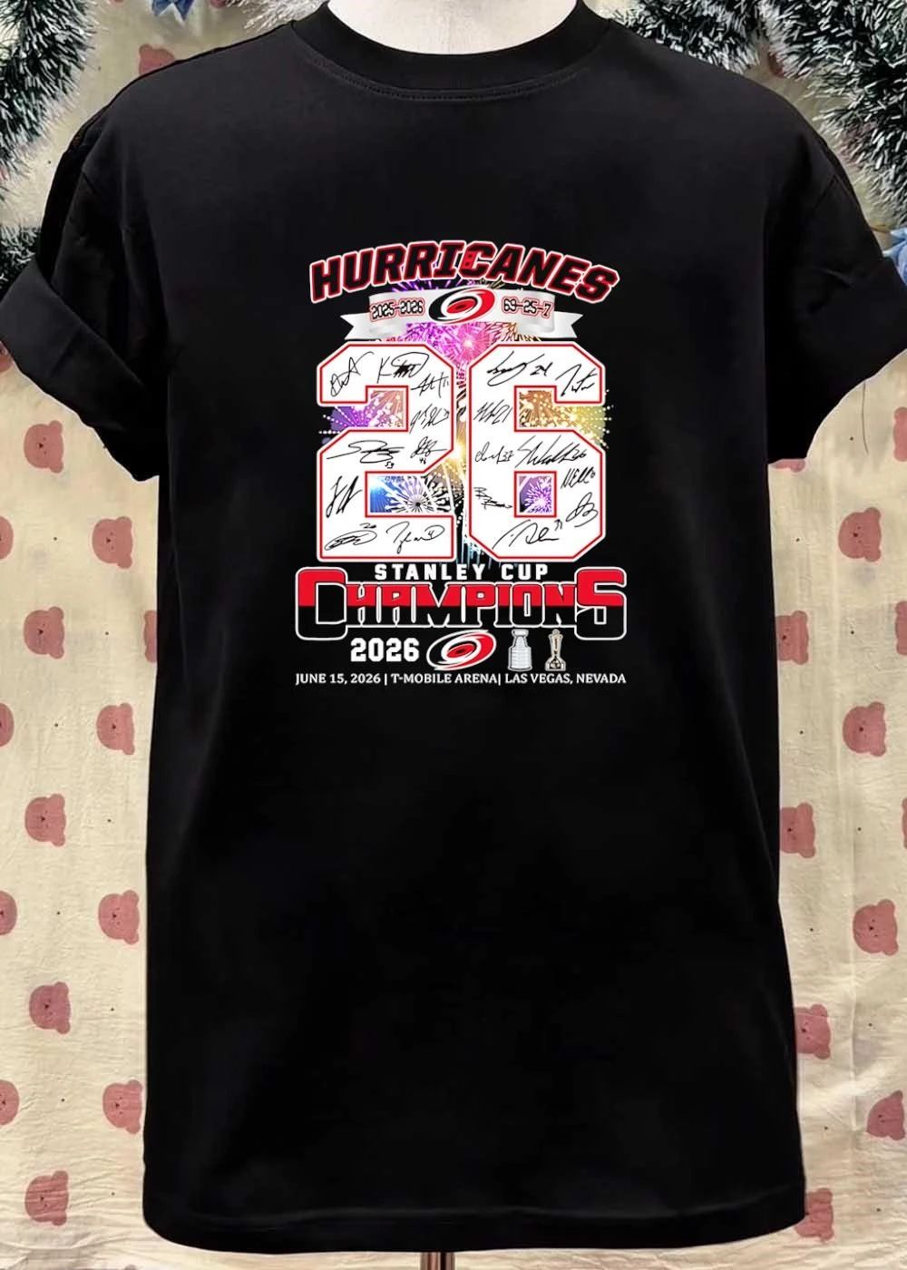 Hurricanes Signed 2025 2026 Stanley Cup Champions 69 25 7 T-Shirt