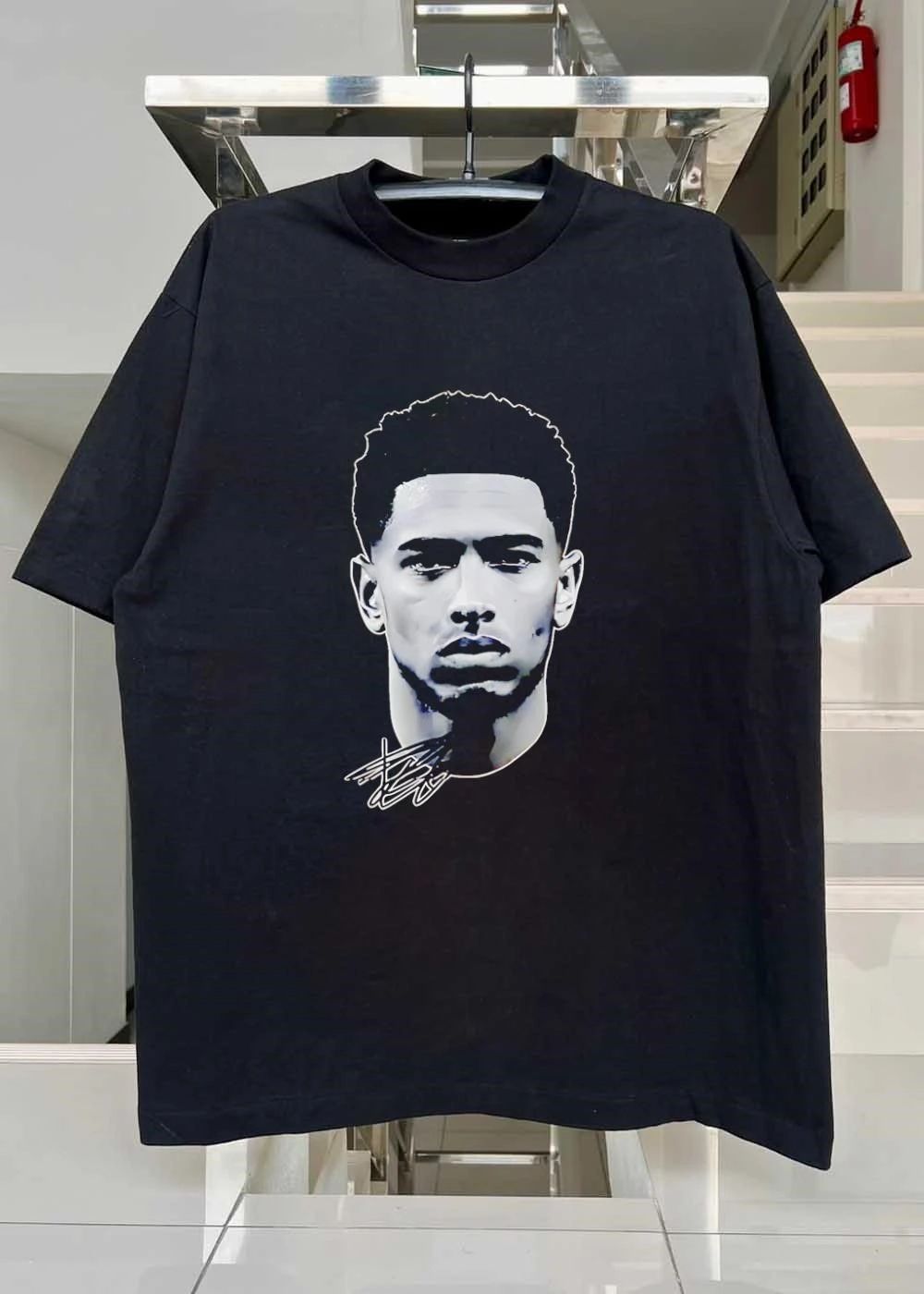 Jude Bellingham Autograph Portrait Real Madrid Shirt