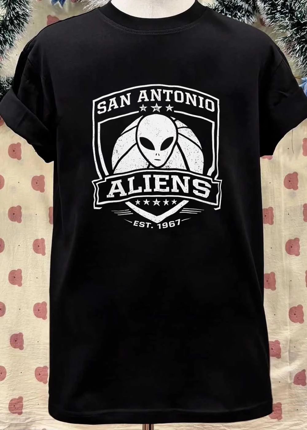 Est. 1967 San Antonio Aliens Alien Basketball Graphic T-Shirt