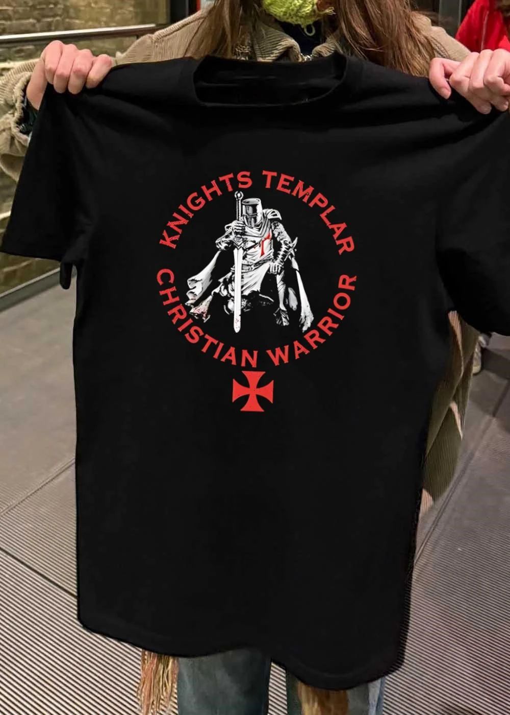 Knights Templar Christian Warrior Kneeling Knight T-Shirt