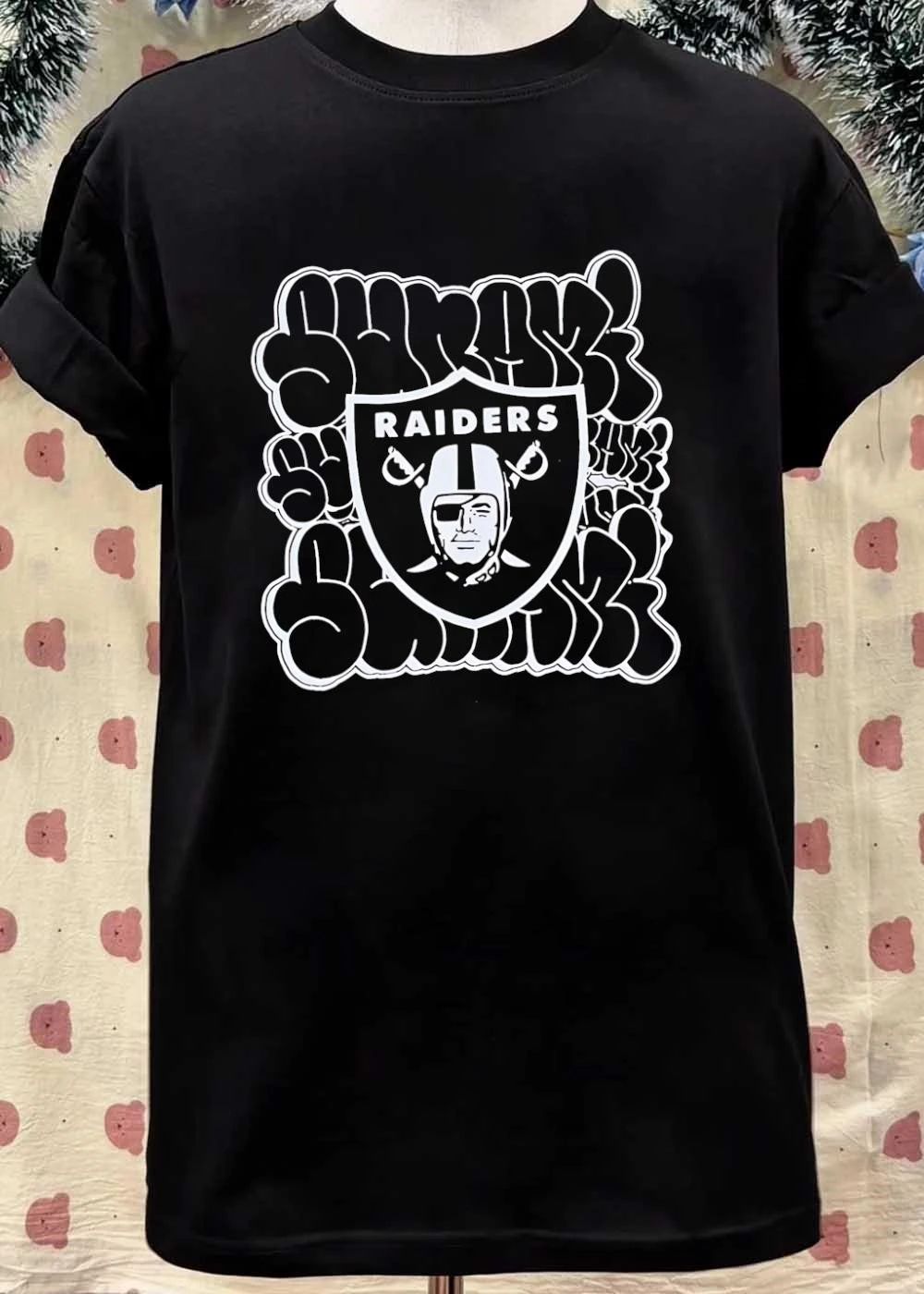 Suavecito Raiders Graffiti Bubble Shield Logo Shirt