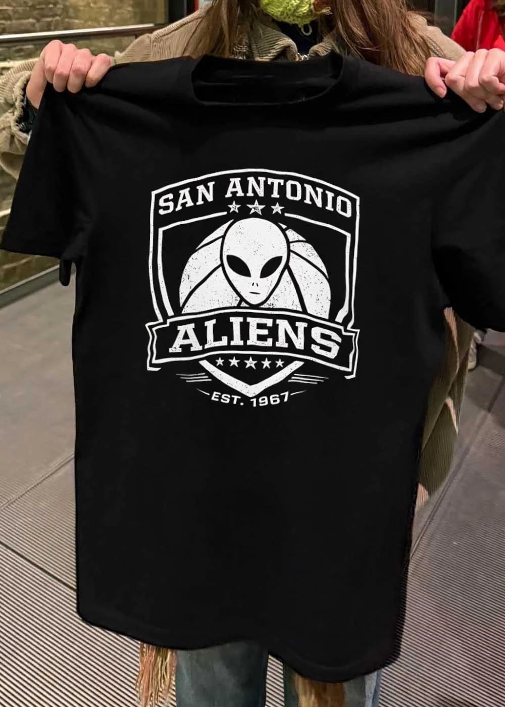 Est. 1967 San Antonio Aliens Alien Basketball Graphic T-Shirt
