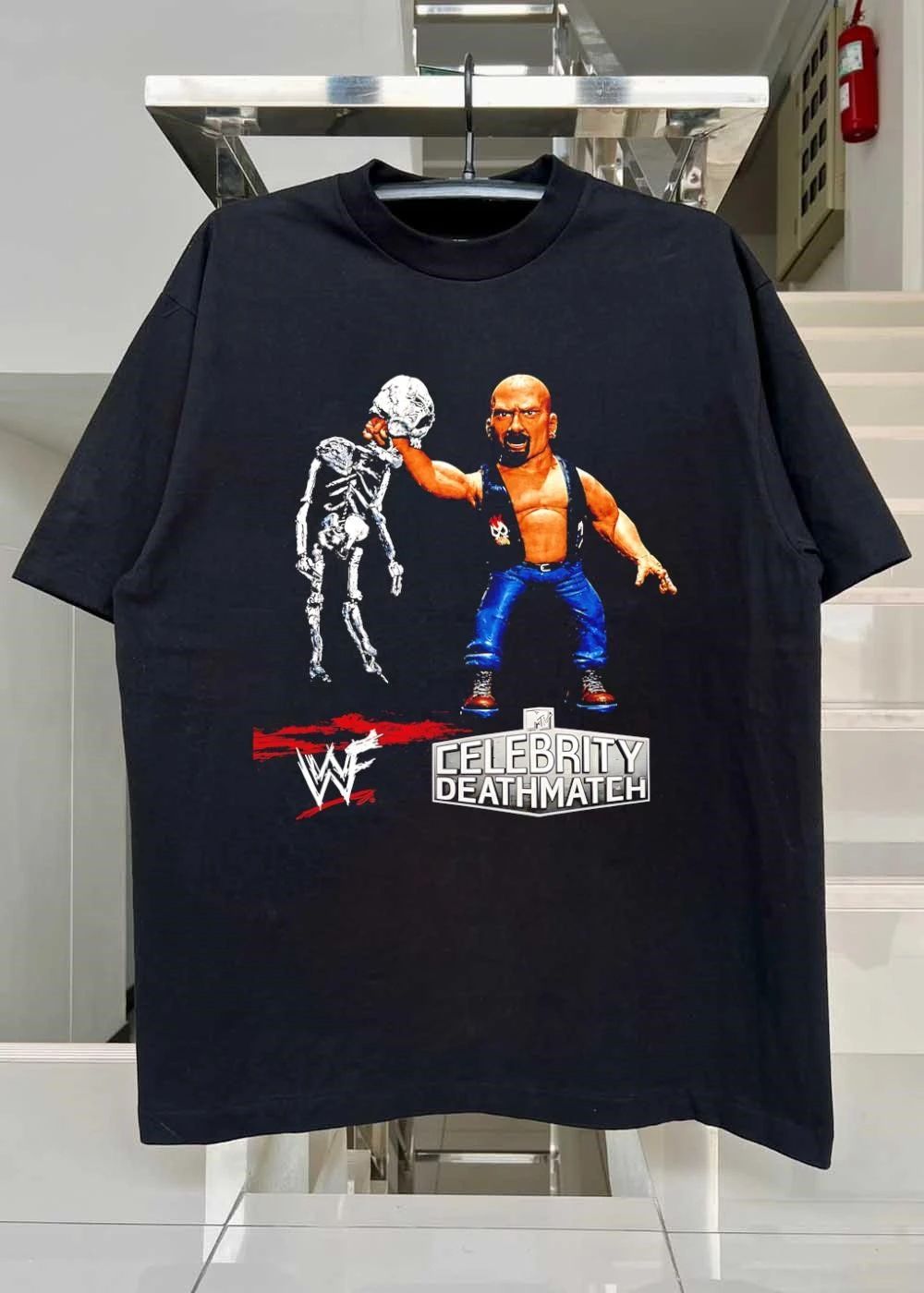 Stone Cold Steve Austin Holding Skeleton WWF Celebrity Deathmatch T-Shirt