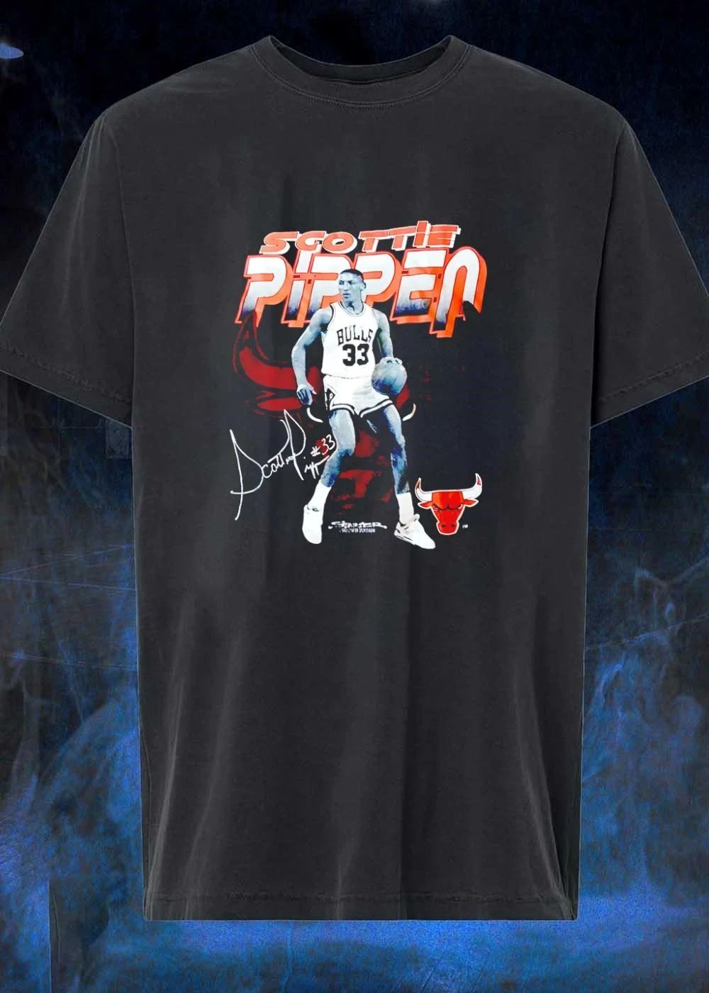 Scottie Pippen #33 Signature Scottie Pippen Dribbling Chicago Bulls T-Shirt