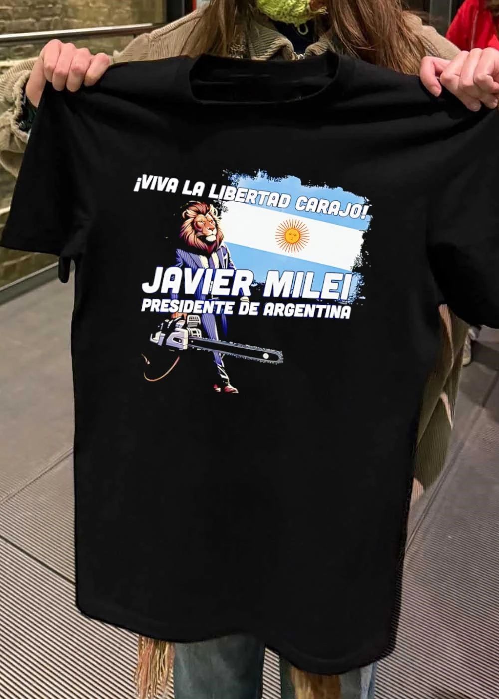 Presidente de Argentina Javier Milei Viva la Libertad Carajo Lion Chainsaw Shirt