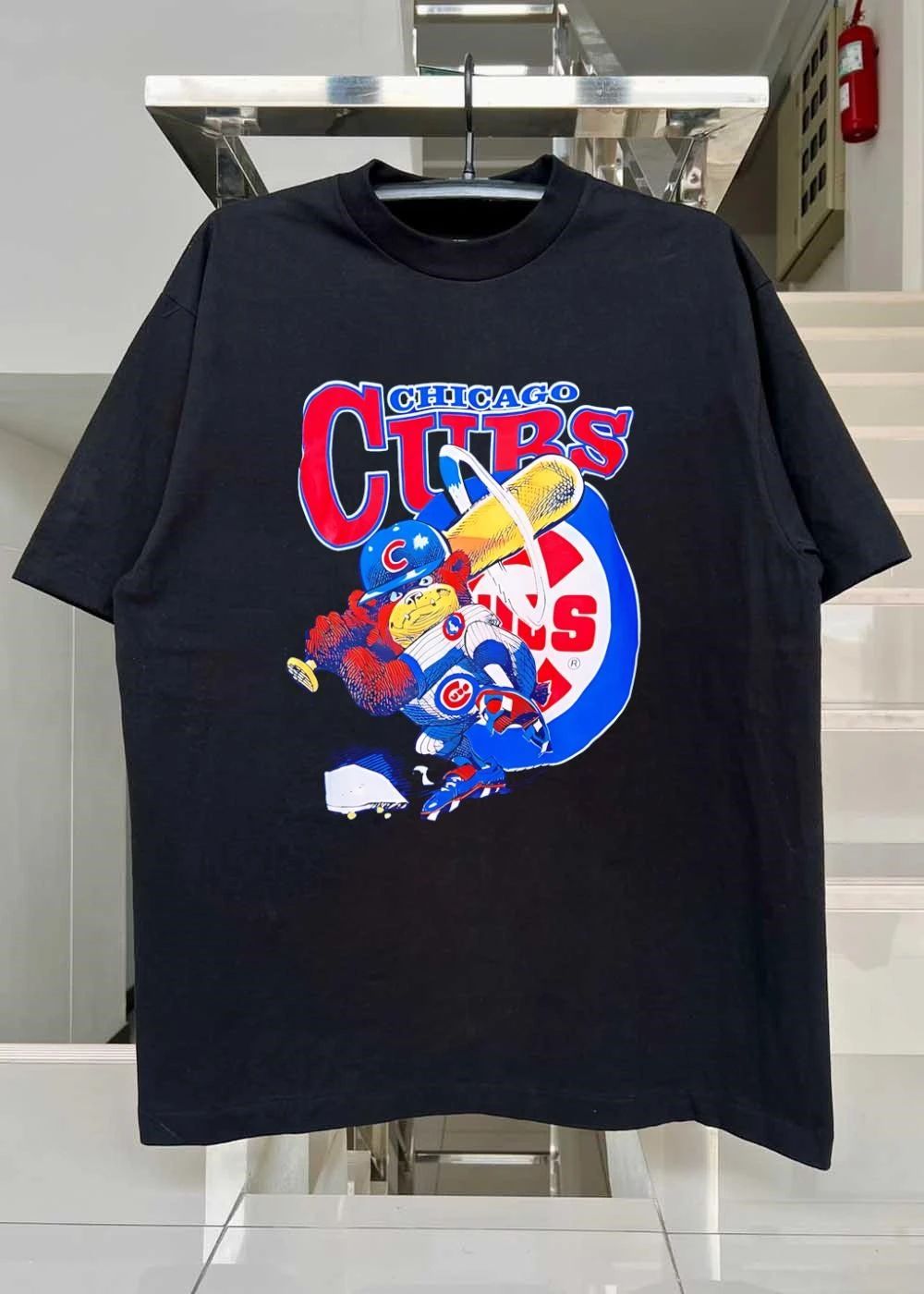 Chicago Cubs cartoon bear hitting baseball shirt