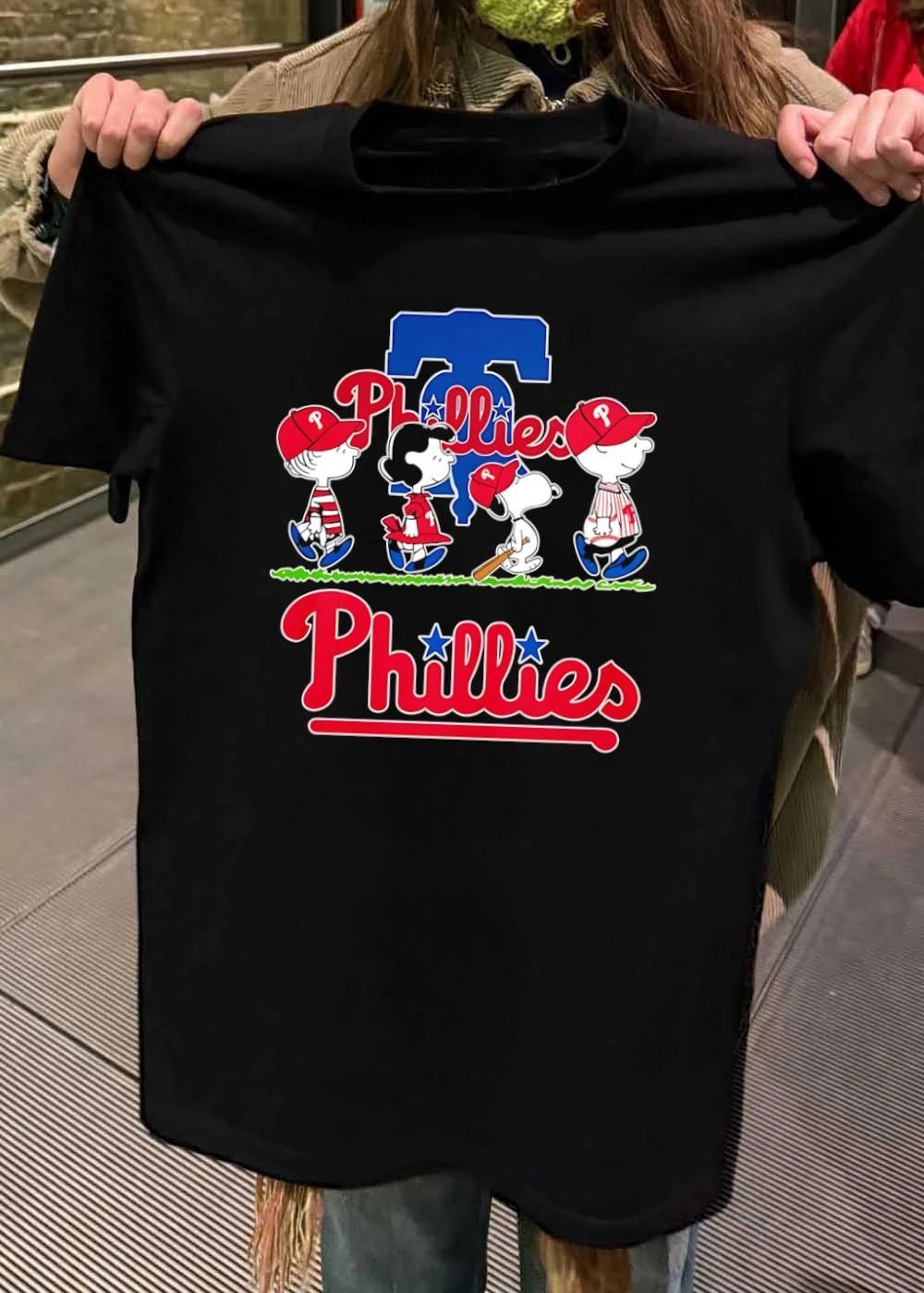 Peanuts Gang Walking Phillies Philadelphia T-Shirt
