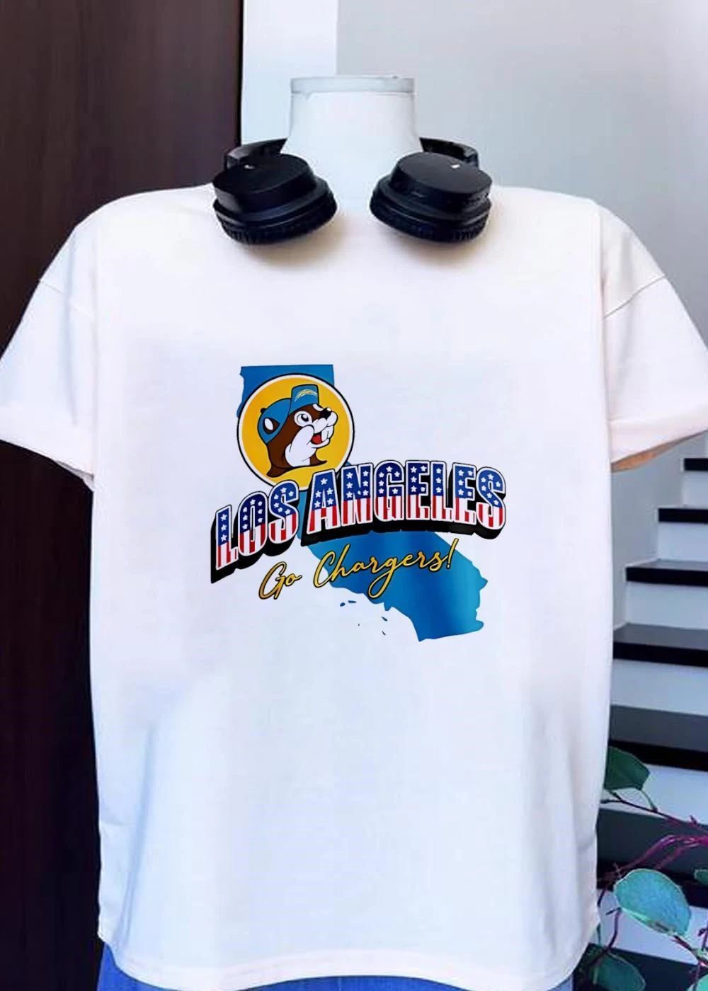 Los Angeles Chargers x Buc-ee’s Patriotic map shirt